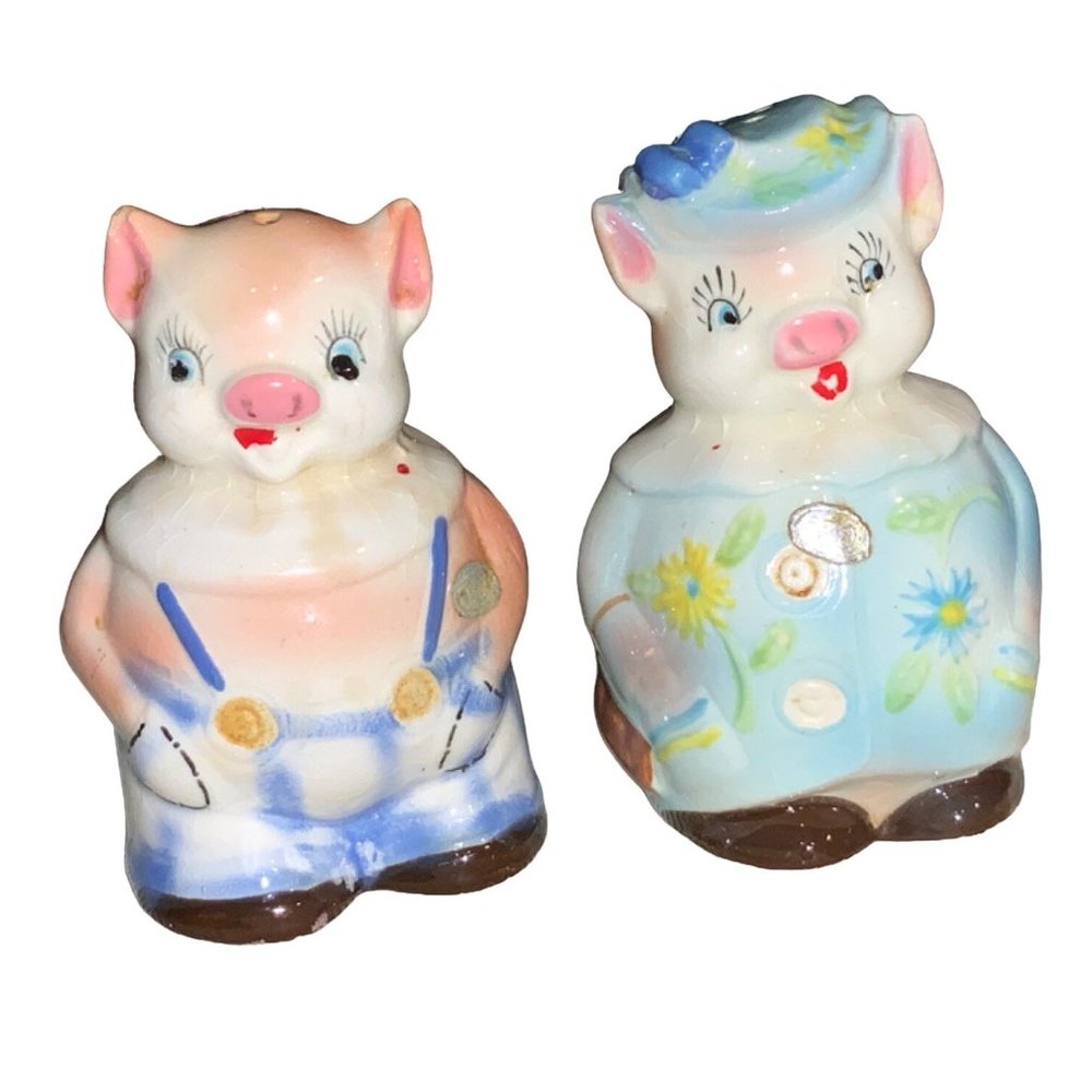 Vintage Pig Couple Salt and Pepper Animal Set